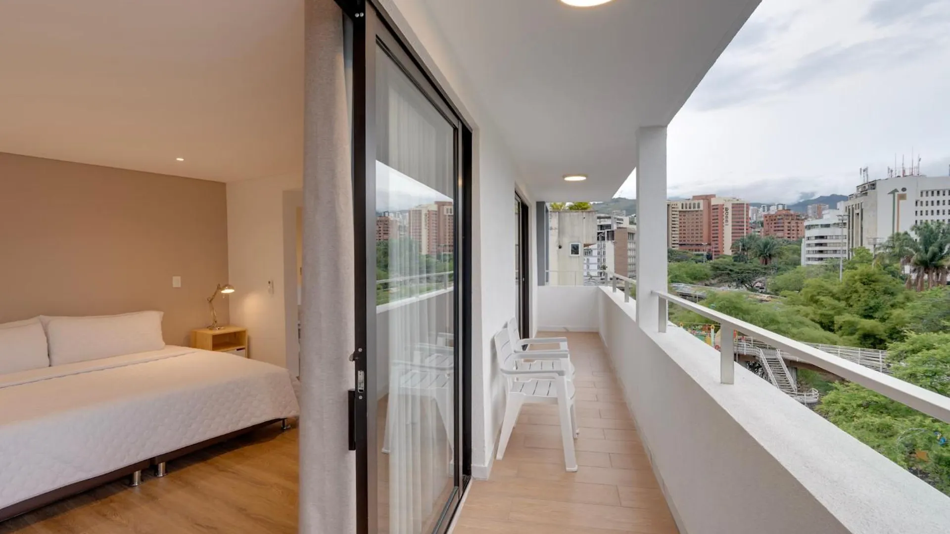 Magusan Holiday Rentals Cali Apartment